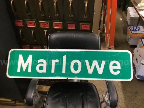 Marlowe Sign