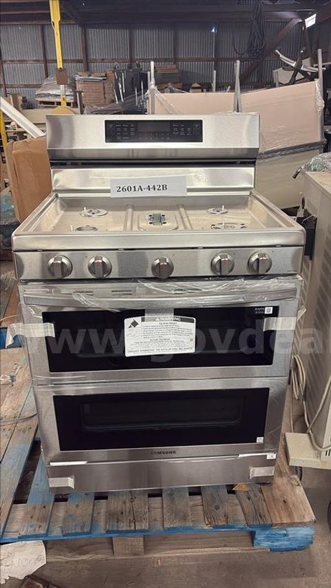 Samsung Gas Range Flex Duo 30" ( New, Sold As Is) 2601a-442b