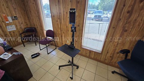EPICUS-TS Temperature Screening Kiosk with Stand