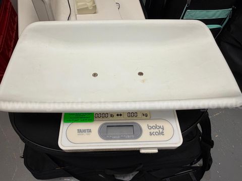 LOT of 7 infant scales