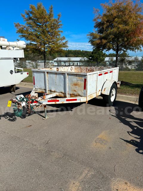 Trailer – 1990 Heavy duty utility trailer. BILL OF SALE ONLY. See long description. Lot 083.