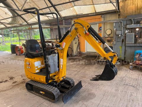 2022 CAT 300.9 D mini excavator