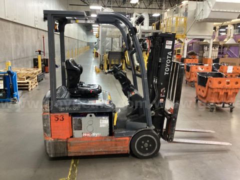 Toyota Forklift (Operational)