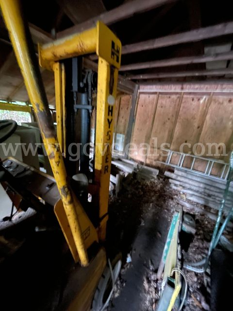 Hyster 540C Forklift - Operational Condition Unknown