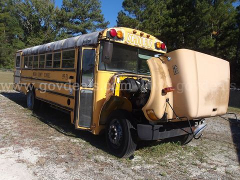 1999 International 3800