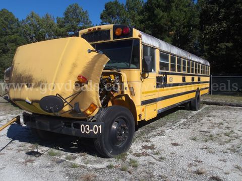2003 International 3000