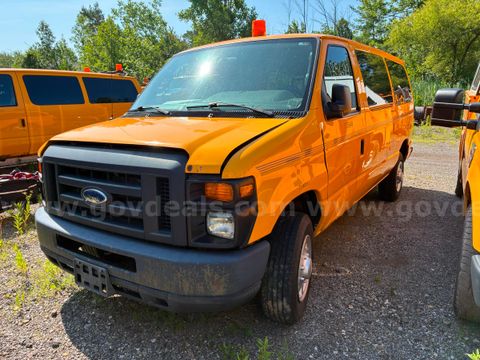 2013 Ford Econoline E-350 XL Super Duty