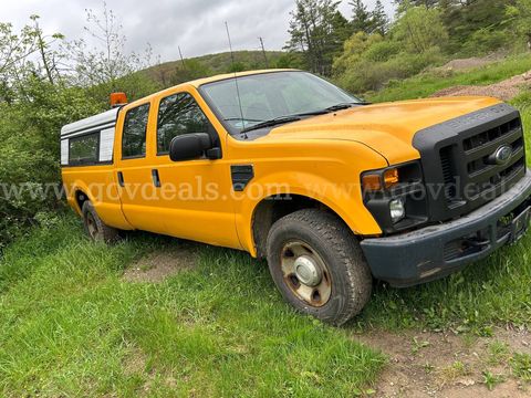 2008 Ford F-350 SD Lariat Crew Cab 2WD