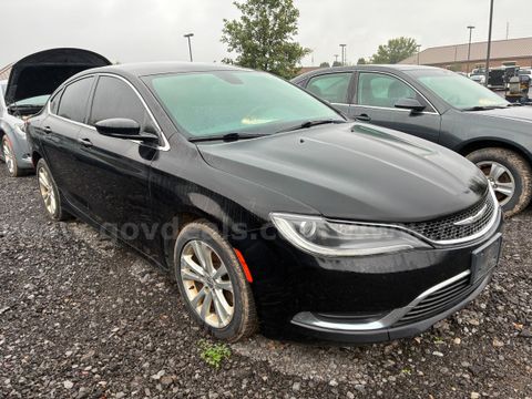 2016 Chrysler 200 Limited (R2)