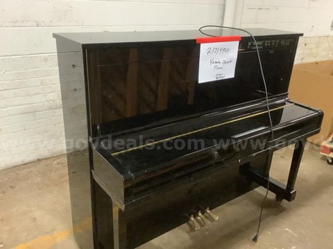 Yamaha Upright Piano