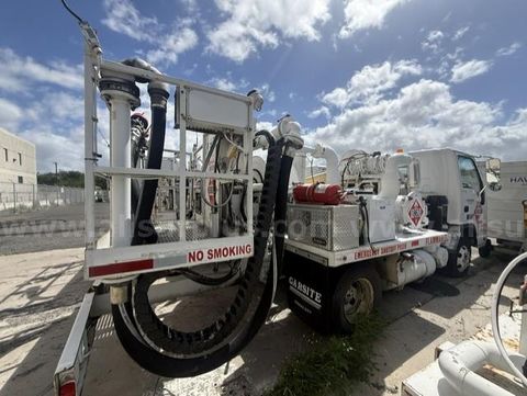 2006 Garsite 810PM Fuel Truck