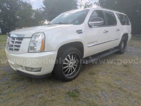 2011 Cadillac Escalade ESV — 241,995 miles — Clean Title
