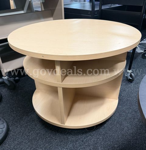 Rolling table with built in shelving