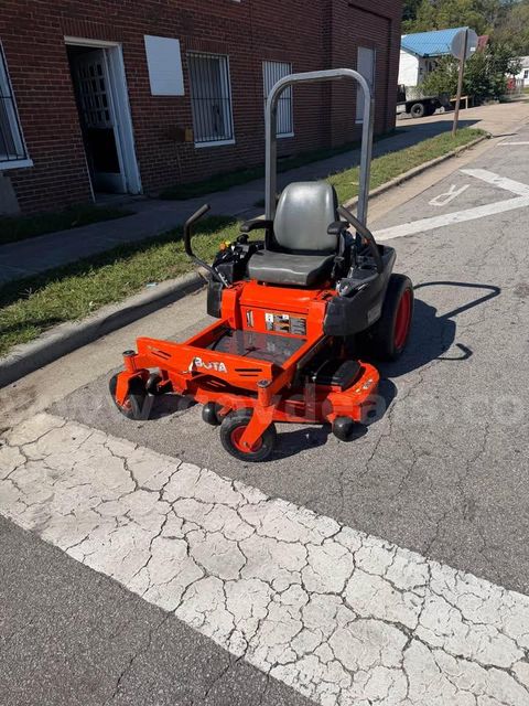 Kubota z122ebr zero turn