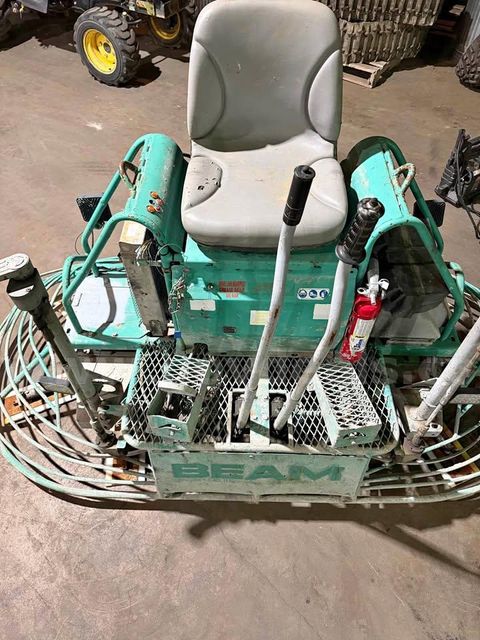 Whiteman HHNG5 48" Ride-On Trowel