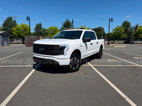 2022 Ford Lightning Crew Cab AWD Low Miles!