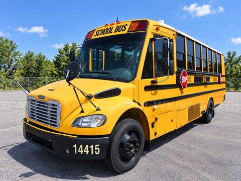 2015 Freightliner B2 Bus Chassis