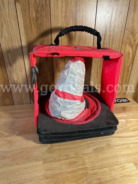 Set of 4 TrafFix Spring Cones with Carry Case -WILL SHIP
