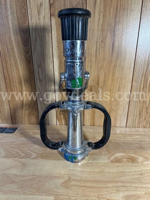 Akron 2.5" to 1.5" Playpipe Fire Nozzle -WILL SHIP