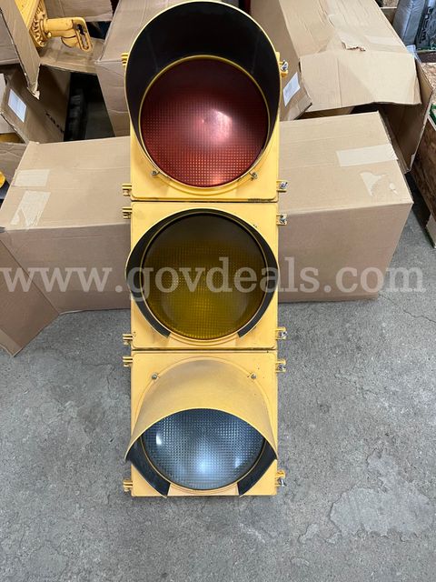 Eagle Heavy Duty Poly 3-Section Signal Head (ID #2)