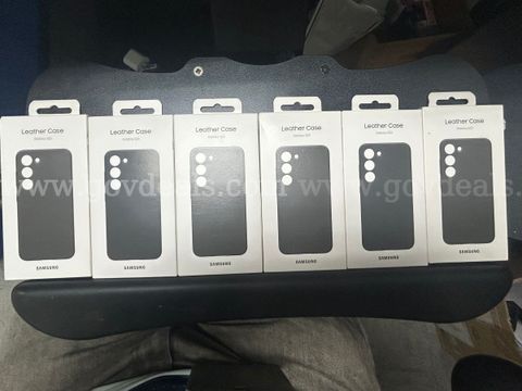 Leather cellphone case