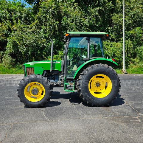John Deere 5603 Tractor
