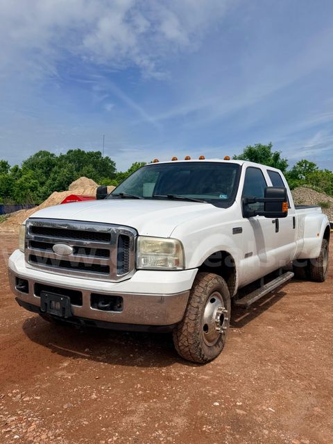 2007 Ford F-350 SD XLT Crew Cab DRW 4WD