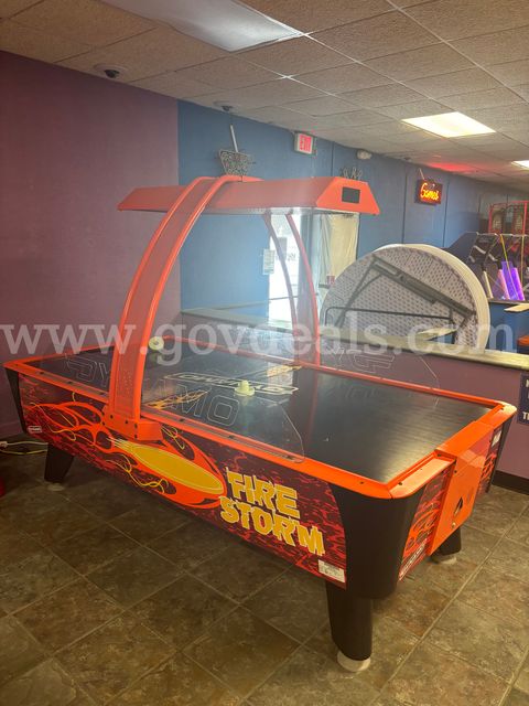 Air Hockey Table Dynamo Firestorm Serial:9800636