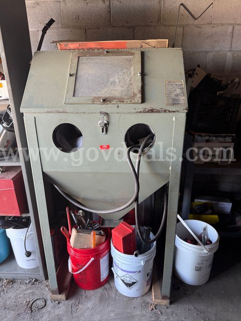 Sandblast Cabinet