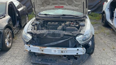 2015 Ford Taurus