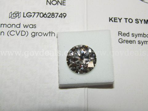 5.00 carat Round Brilliant Cut Lab Diamond with IGI Report