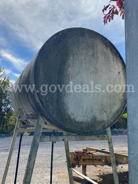 Used Standing Fuel Tank