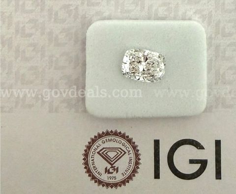 2.56 Carat Cushion Brilliant Diamond VS1