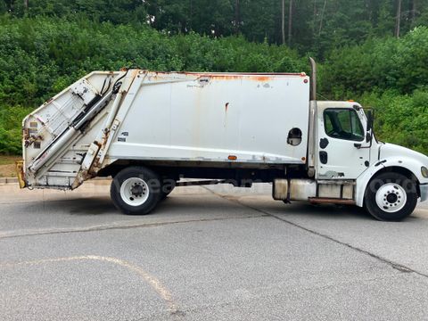 2007 Freightliner M2 106 Medium Duty