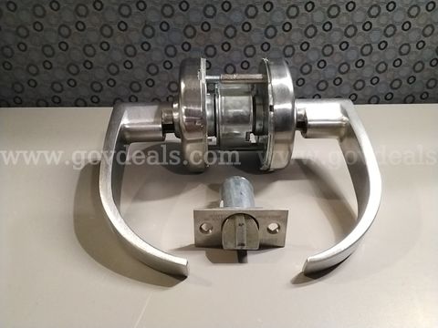 Corbin Russwin Passage Lever Set