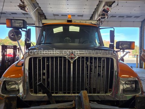 2005 International 7400