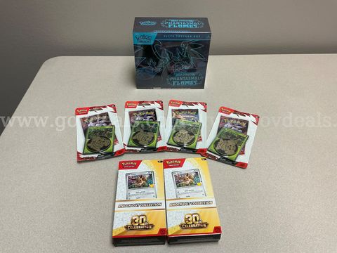 Pokémon Mega Evolution Phantasmal Flames elite ,(2) Pokemon trading cards,(4) scarlet & violet Destined Rivals