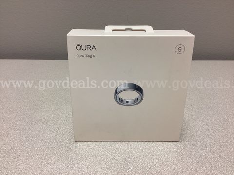 OURA Ring 4 , Silver size 9