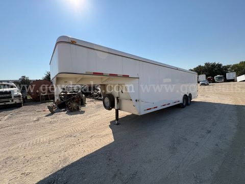 2007 S&H Cargo Van 24