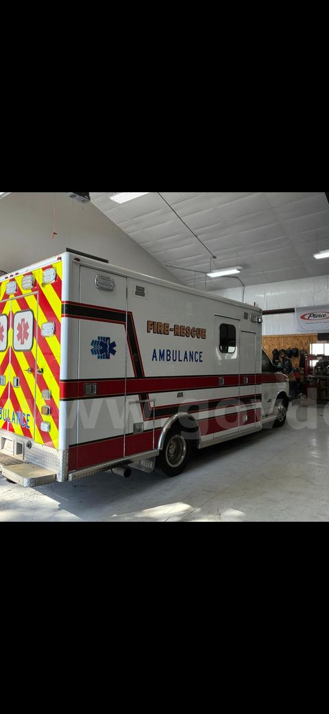2014 Chevrolet Express Ambulance