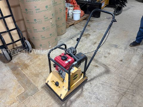 MS120 Plate Compactor
