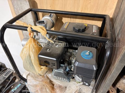 LOT OF 3 Paladin PLD-TWP80 Gasoline Water Pumps
