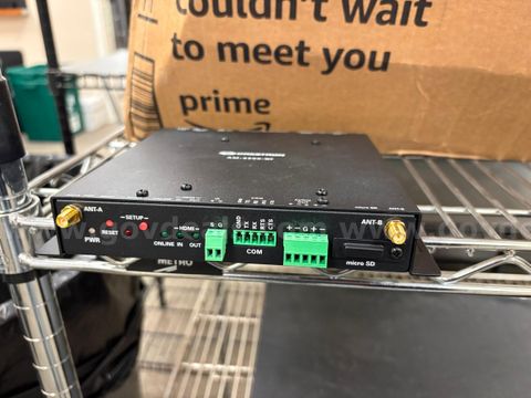 Crestron Electronics AirMedia Receiver 3200 with Wi-Fi Network Connectivity QTY 4
