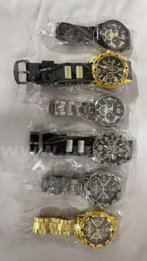 SHIPPING AVAILABLE 6 styles of men's sports chronograph watches with different colorways and straps(W-004)