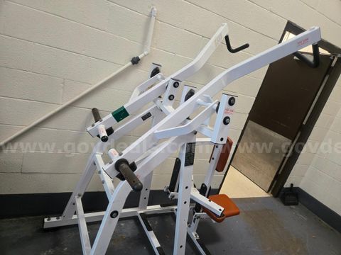 Hammer Strength Plate-Loaded Iso-Lateral Wide Pulldown Machine – Fully Functional