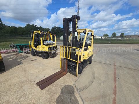2008 Hyster S60FT Pneumatic Tire Forklift
