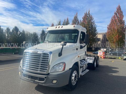2012 Freightliner Cascadia T/A Truck Tractor