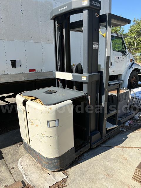 2004 Crown SP Order Picker-Inoperable