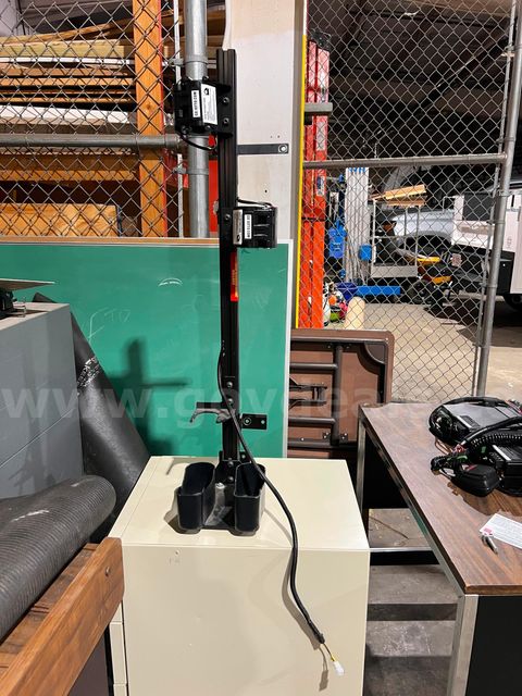 GO JOTTO.COM Duel Rifle Rack Vertical Lock