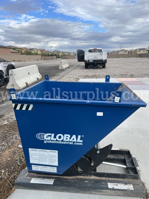 Forklift Hopper, Self Dumping w/ Bump Release, Global Industries, Qty 1